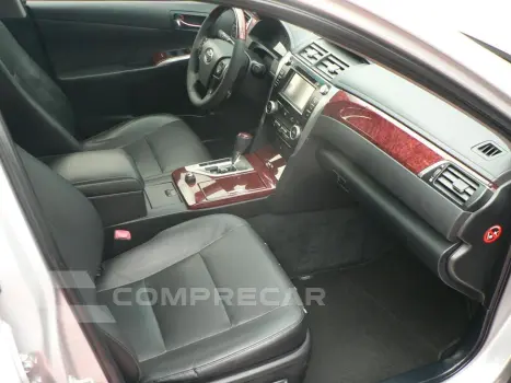 CAMRY 3.5 XLE V6 24V GASOLINA 4P AUTOMÁTICO