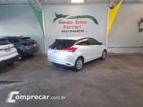 YARIS 1.5 16V Sedan XL Live