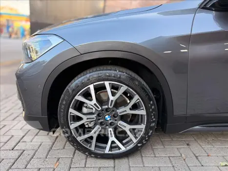X1 2.0 16V Turbo Activeflex25i Sport