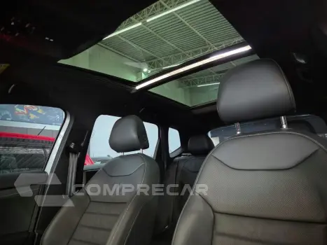 TAOS 1.4  250 TSI TOTAL FLEX HIGHLINE AUTOMÁTICO