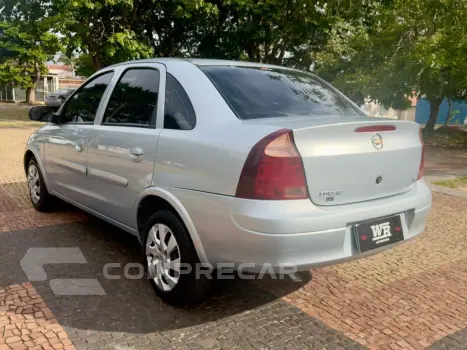 CORSA 1.4 MPFI Premium Sedan 8V