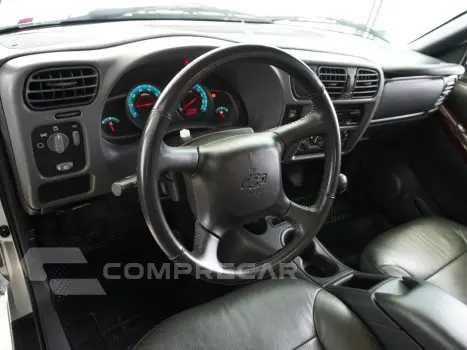 S10 2.4 MPFI EXECUTIVE 4X2 CD 8V FLEX 4P MANUAL