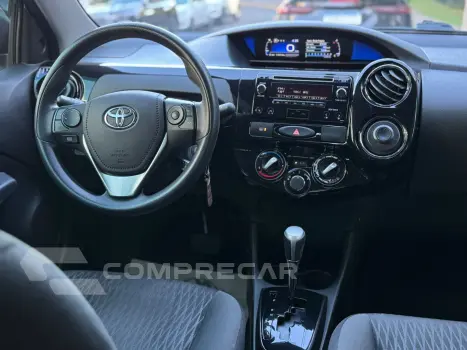 ETIOS 1.5 XS Sedan 16V