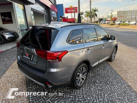 OUTLANDER 2.0 16V GASOLINA 4P AUTOMÁTICO