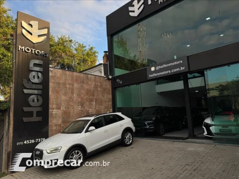 Audi Q3 2.0 TFSI Ambiente Quattro 170cv 4 portas