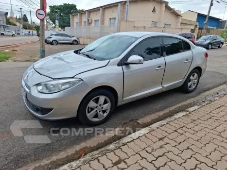 Fluence 2.0 Dynamique 16V Flex 4P Automático