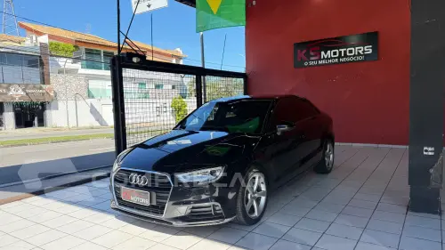 Audi AUDI A3 1.4 TFSI SEDAN ATTRACTION 16V 4 portas