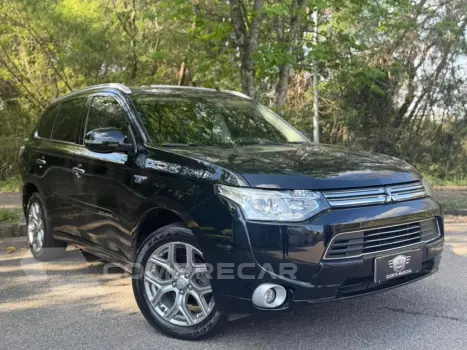 OUTLANDER 2.0 PHEV 16V HÍBRIDO 4P AUTOMÁTICO