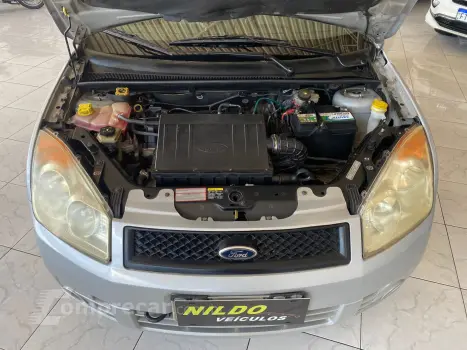 FIESTA 1.6 MPI Class Sedan 8V