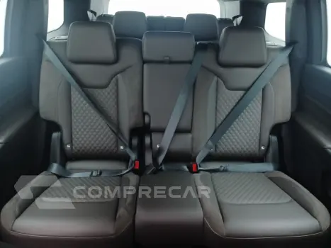 COMMANDER 1.3 T270 TURBO FLEX OVERLAND AT6