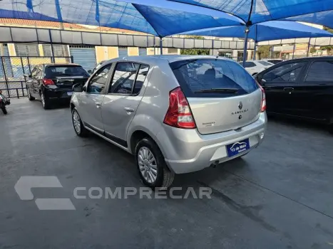 SANDERO - 1.6 PRIVILÉGE 16V 4P MANUAL