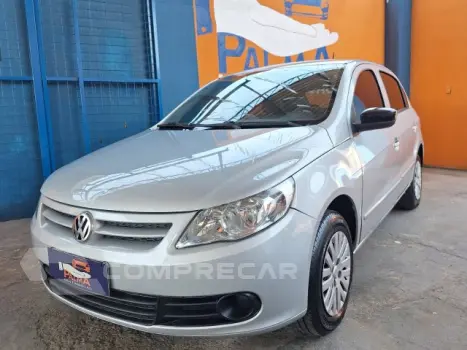 Volkswagen GOL - 1.0 MI 8V 4P MANUAL G.V 4 portas