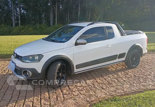 Saveiro Cross