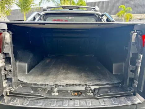 TORO - 2.0 16V TURBO VOLCANO 4WD AT9