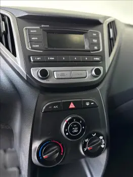 HB20 1.6 COMFORT PLUS 16V FLEX 4P MANUAL