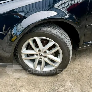 Golf 2.0/ 2.0 Mi Flex Aut/Tiptronic.