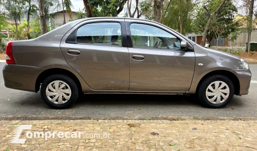 ETIOS 1.5 XS Sedan 16V