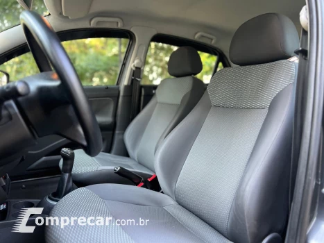 GOL 1.0 MI TREND 8V FLEX 4P MANUAL