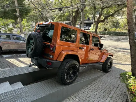 WRANGLER 3.8 Unlimited Sahara 4X4 V6 12V