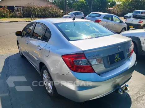 Civic Sedan LXR 2.0 Flexone 16V Aut. 4p
