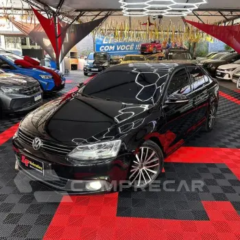 Volkswagen JETTA 2.0T 5 portas