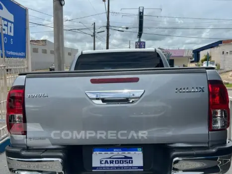 HILUX - 2.7 SR 4x2 CD 16v 4P MANUAL