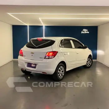 ONIX HATCH LT 1.0 8V FlexPower 5p Mec.