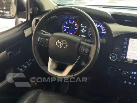 Hilux Caminhonete 2.8 16V SRV 4X4 DIESEL CABINE DUPLA AUTOMÁ