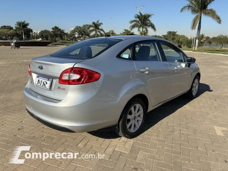 FIESTA 1.6 SE Sedan 16V