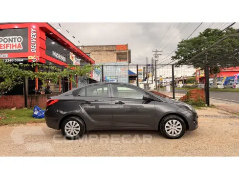 HB20S 1.6 COMFORT PLUS 16V FLEX 4P MANUAL