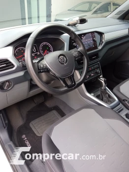 Volkswagen T-CROSS 1.0 200 TSI Comfortline 4 portas