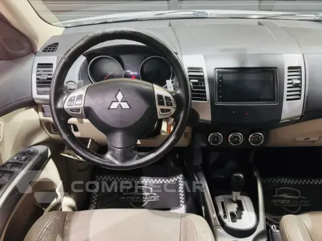 OUTLANDER 3.0 GT 4X4 V6 24V