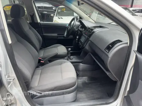 Polo Sedan 1.6 4P FLEX