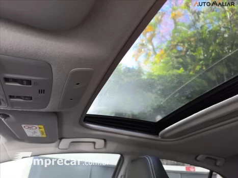 YARIS 1.5 16V Sedan XLS Connect