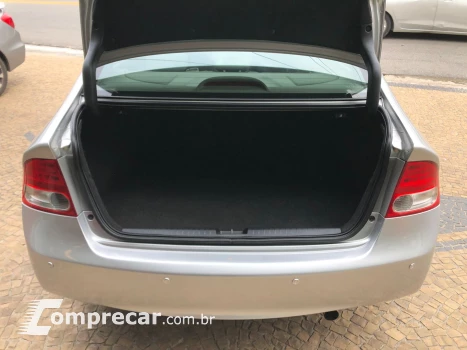 Civic 1.8 Lxl 16V Flex 4P Automático