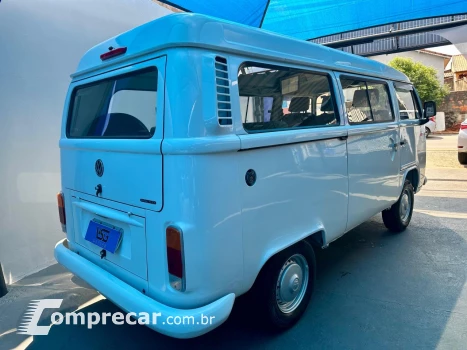 Kombi 1.4 FLEX STD 9 LUGARES