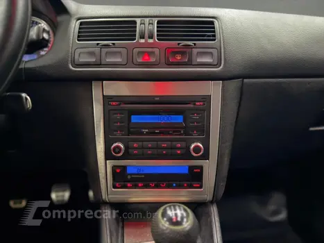 GOLF 1.6 MI SPORTLINE 8V FLEX 4P MANUAL