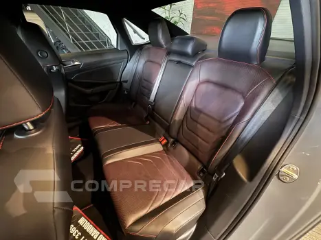 Jetta 2.0 4P 350 TSI GLI AUTOMÁTICO DSG