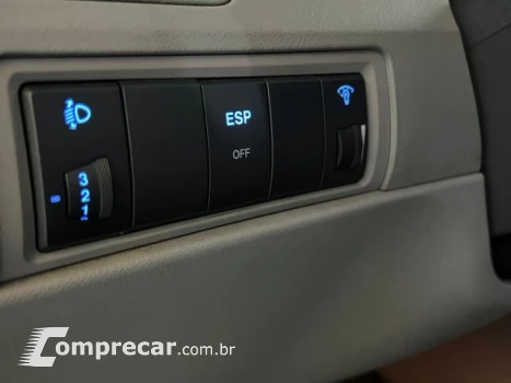 AZERA - 3.3 MPFI GLS SEDAN V6 24V 4P AUTOMÁTICO