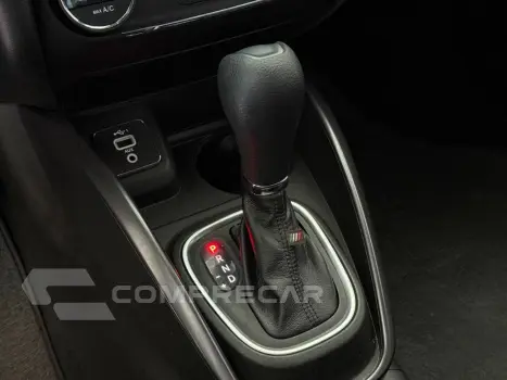 CRONOS DRIVE 1.3 8V Flex Aut.
