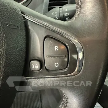 CAPTUR Intense 1.6 16V Flex 5p Aut.