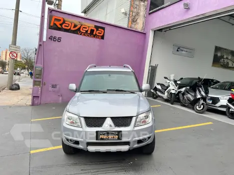 Pajero TR4 2.0 Flex 16V 4X2 Aut.