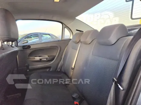 VOYAGE 1.0 12V MPI Totalflex
