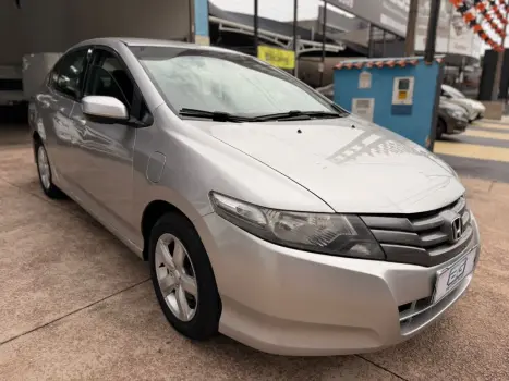 Honda CITY Sedan LX 1.5 Flex 16V 4p Aut. 4 portas