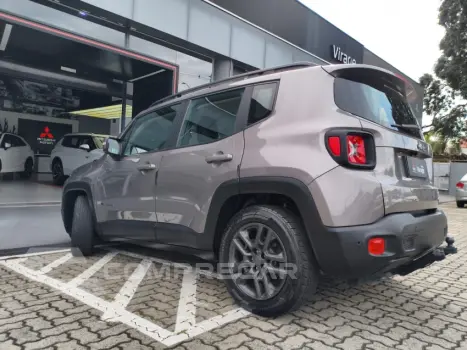 RENEGADE 1.8 16V Longitude