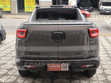 TORO - 2.0 16V TURBO ULTRA 4WD AT9