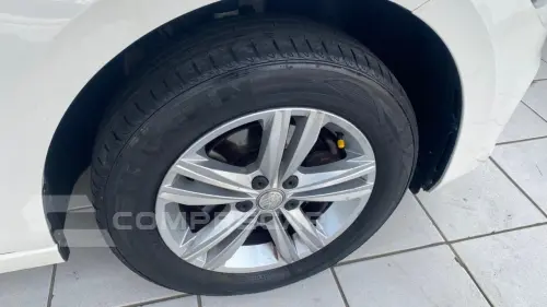 VOLKSWAGEN POLO 1.0 200 TSI COMFORTLINE