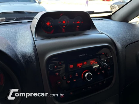 Fiat IDEA 1.8 MPI Adventure 16V 4 portas