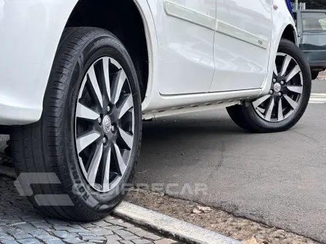 ETIOS 1.5 XS 16V FLEX 4P MANUAL