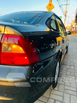 VECTRA 2.2 MPFI GLS 8V